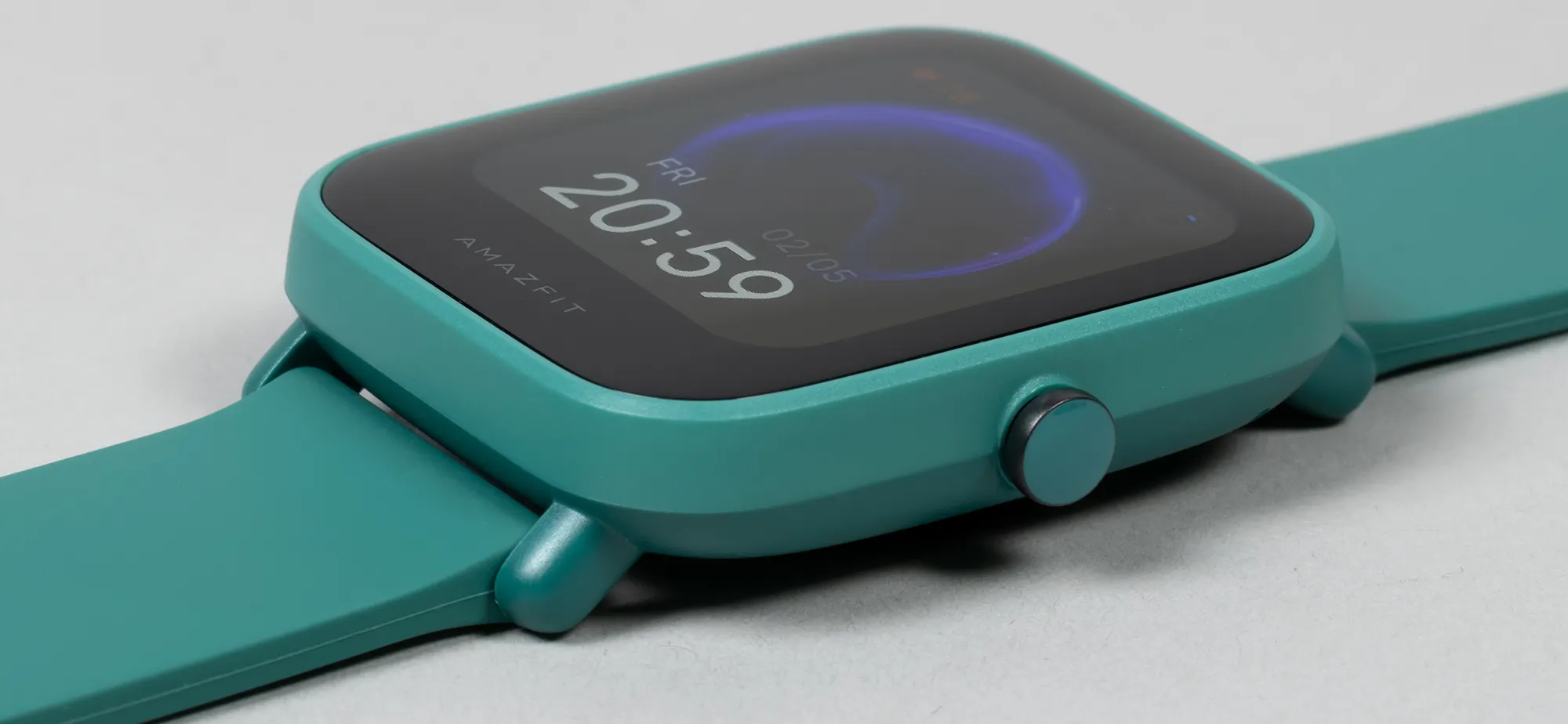 Берем Amazfit Bip U Pro по минимальной цене на Маркете. Проверенная модель без компромиссов