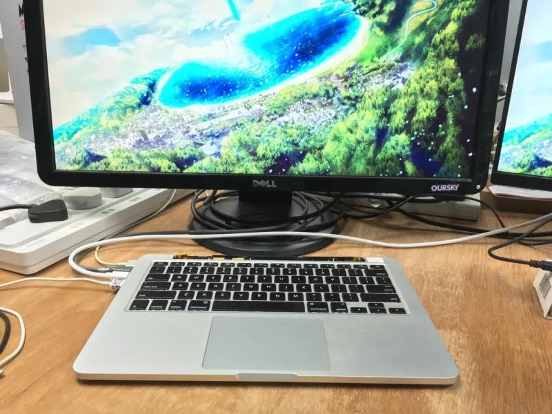 Пользователи стали скупать MacBook без экрана. Зачем им нужен сломанный ноутбук?