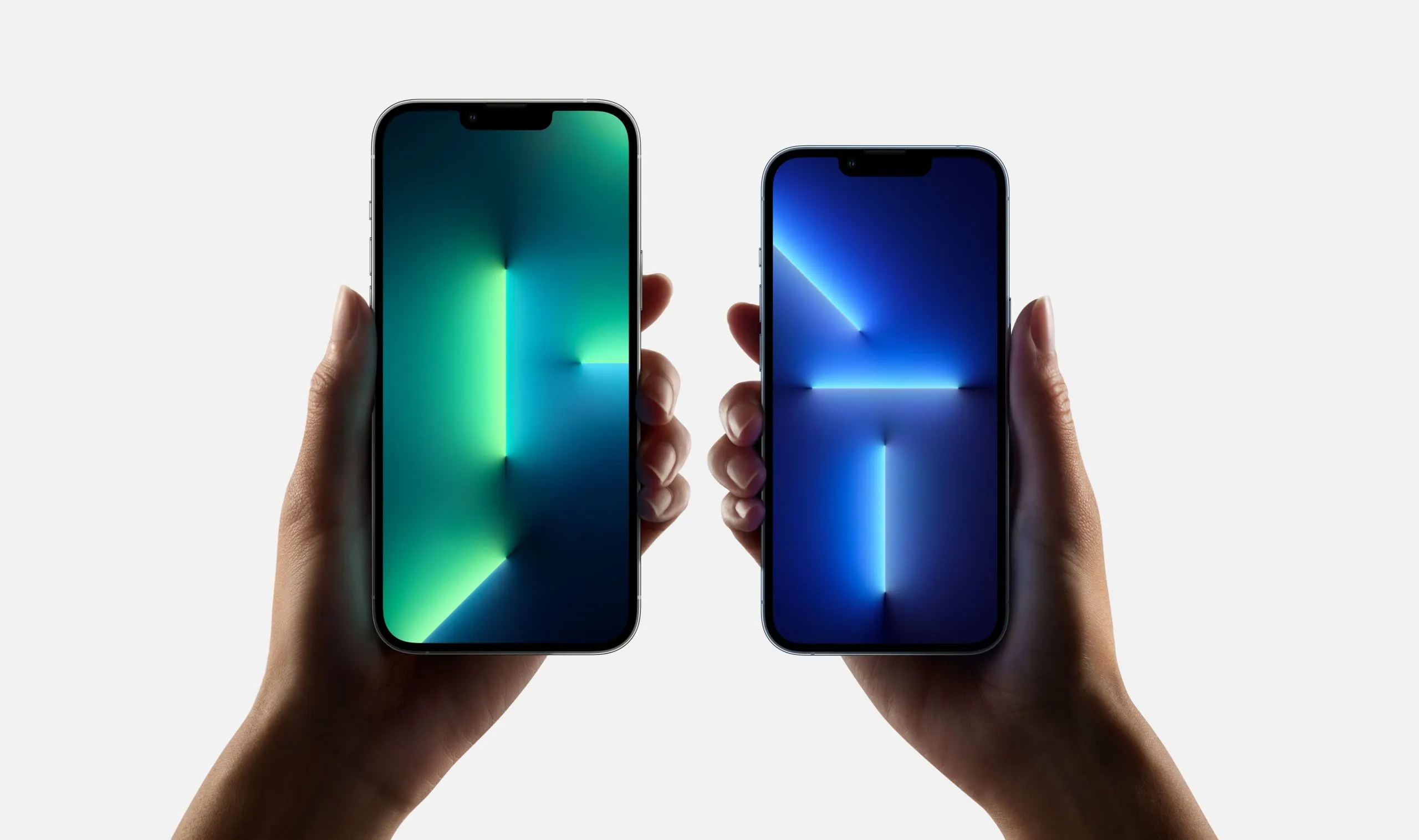 iPhone в России подорожали. Сколько они теперь стоят и что сейчас делать?