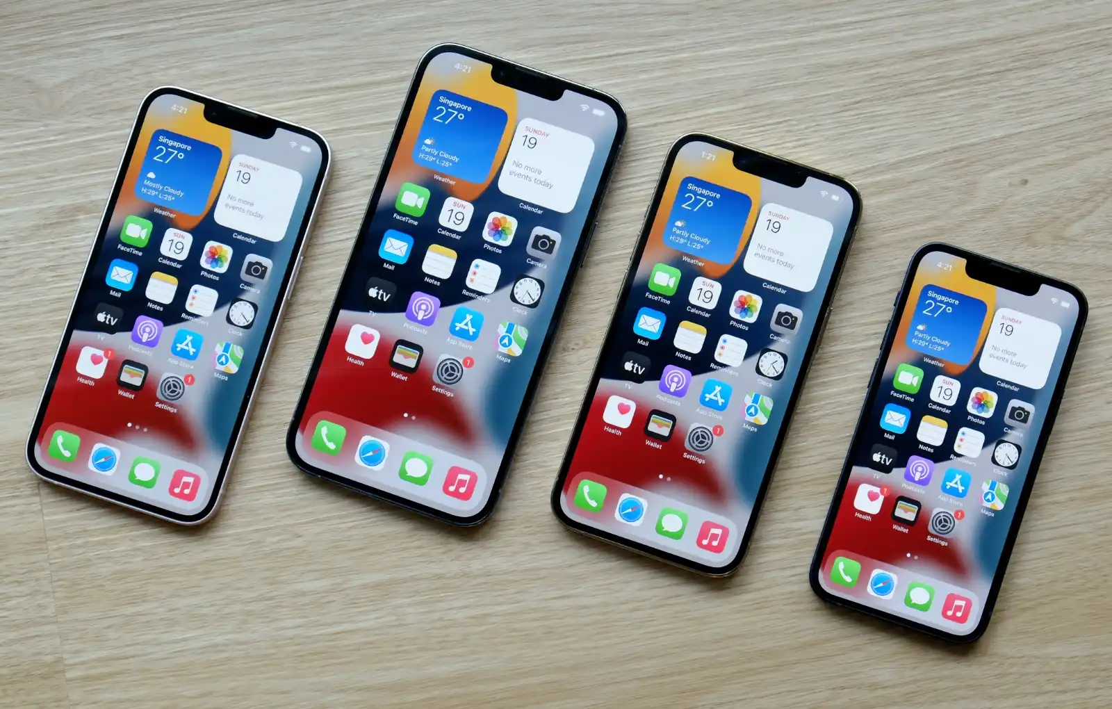 Какой iPhone сейчас можно брать? Есть лишь одна модель по разумной цене