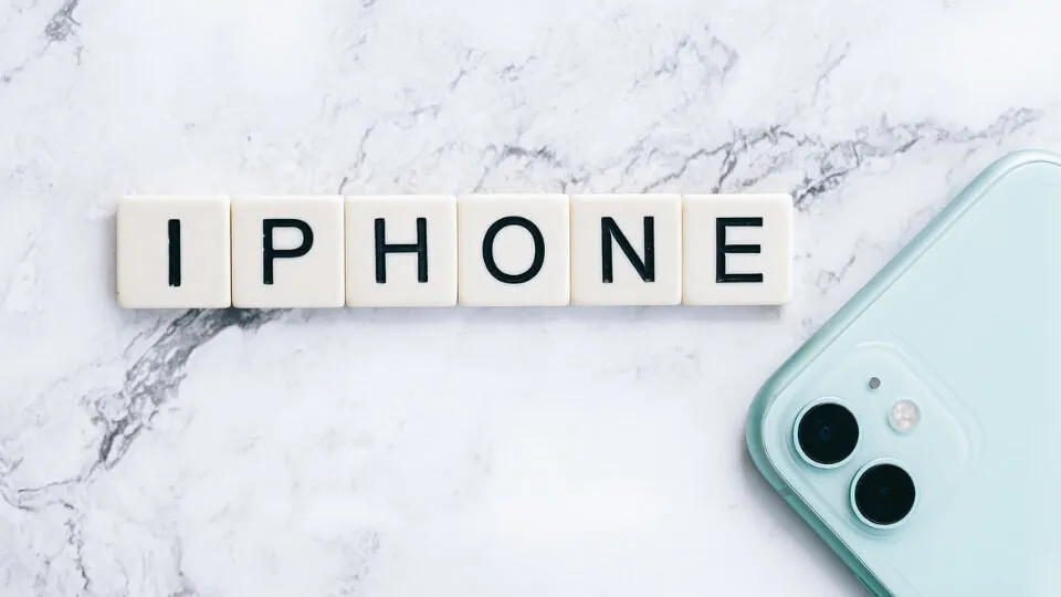 Каким будет iPhone 14? Эти изображения очень расстраивают