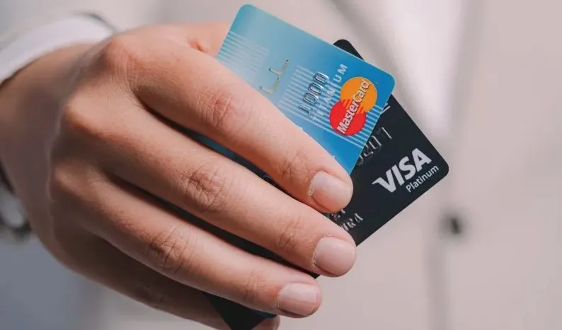 Как оформить карты Visa и Mastercard, чтобы платить за границей? Помогут туры в Узбекистан