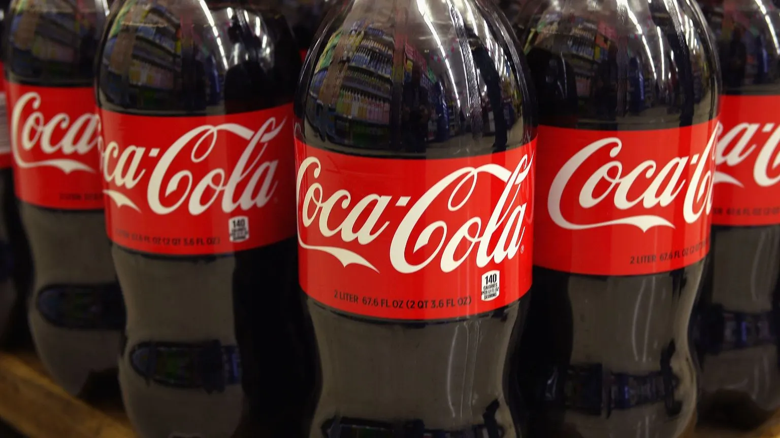 Coca-Cola все-таки останется в России. Отставить панику