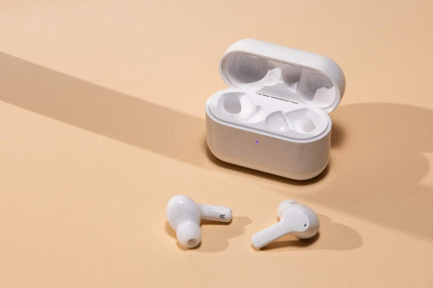 Honor Choice распродают за бесценок. Это один из самых доступных клонов AirPods Pro