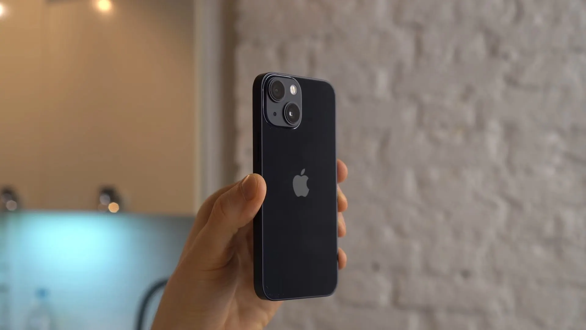 Нашли самый выгодный iPhone. Раньше его недооценивали
