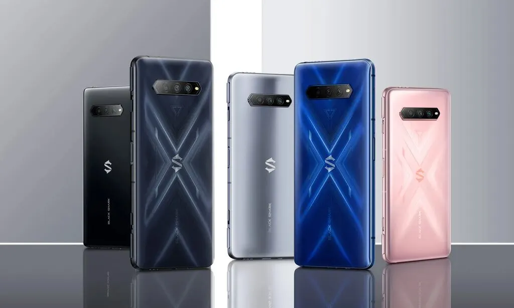 Xiaomi Black Shark 4 сливают со скидкой на Маркете. Это самый доступный геймерский смартфон бренда
