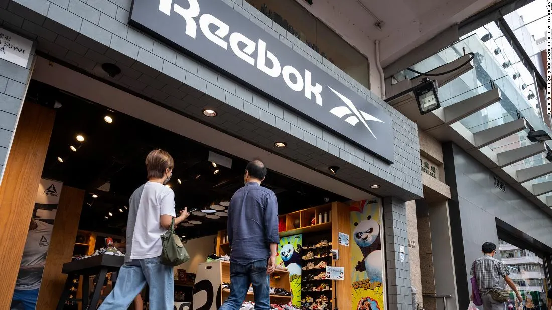 Российский Reebok сменил владельца. Уйдет ли спортивный бренд из нашей страны?