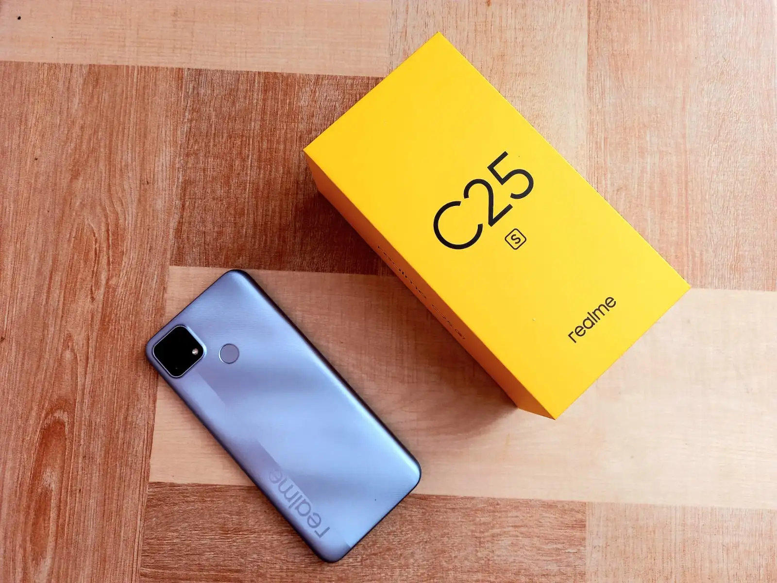 Этот Realme — настоящий монстр автономности. Он подешевел практически везде