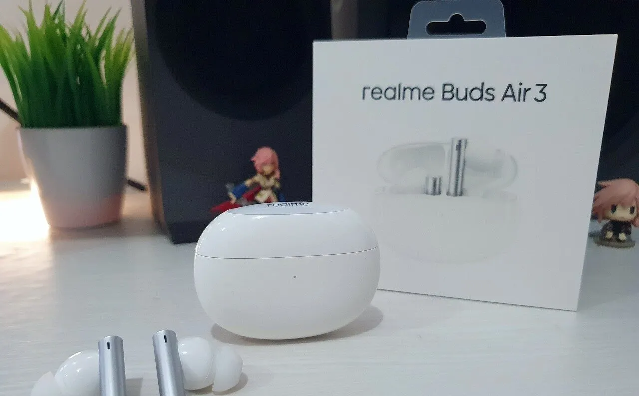 Realme Buds Air 3 — крутая гарнитура с АШП. Сейчас модель отдают с ощутимым дискаунтом