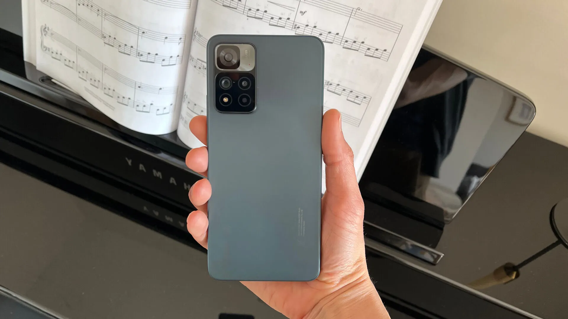 У этого Xiaomi с важной киллер-фичей почти нет минусов. А цена — лучшая в истории