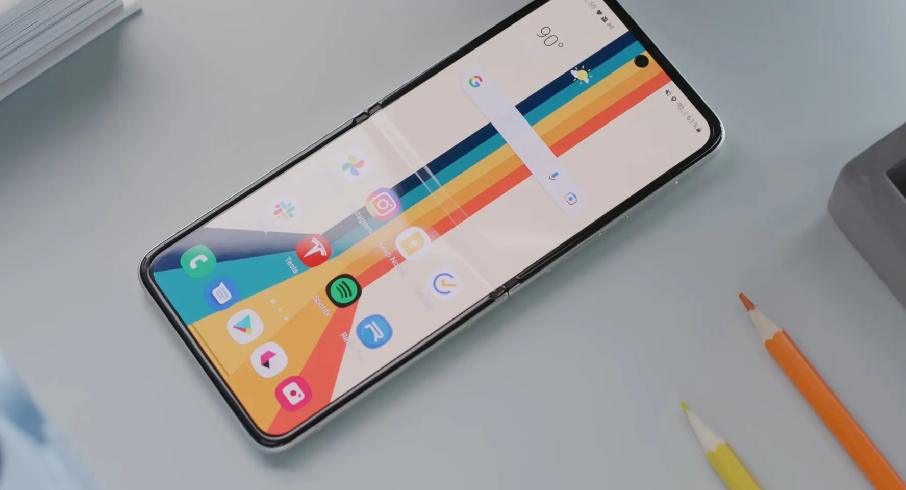 Samsung Galaxy Z Flip4 должен разорвать рынок. Раскладные флагманы наконец станут доступными