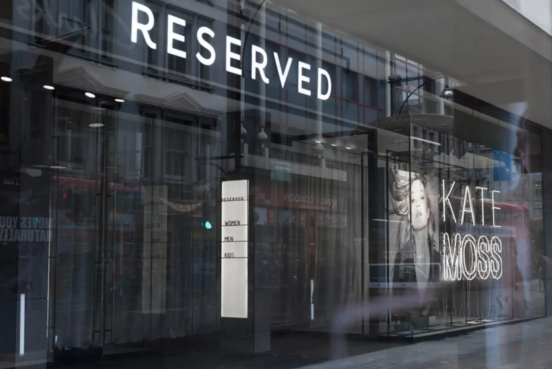 Reserved и Cropp снова откроются в России. Но под новыми названиями – какими?