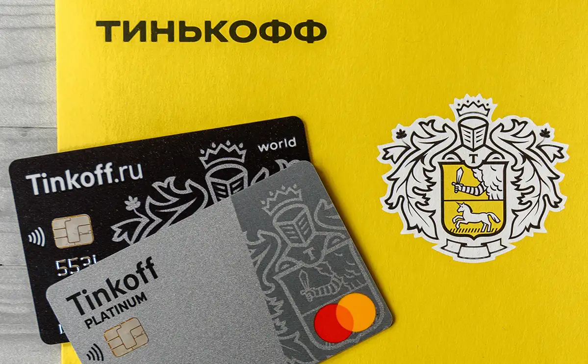 «Тинькофф банк» украл деньги у блогеров? Ютуберов из России оставили без дохода
