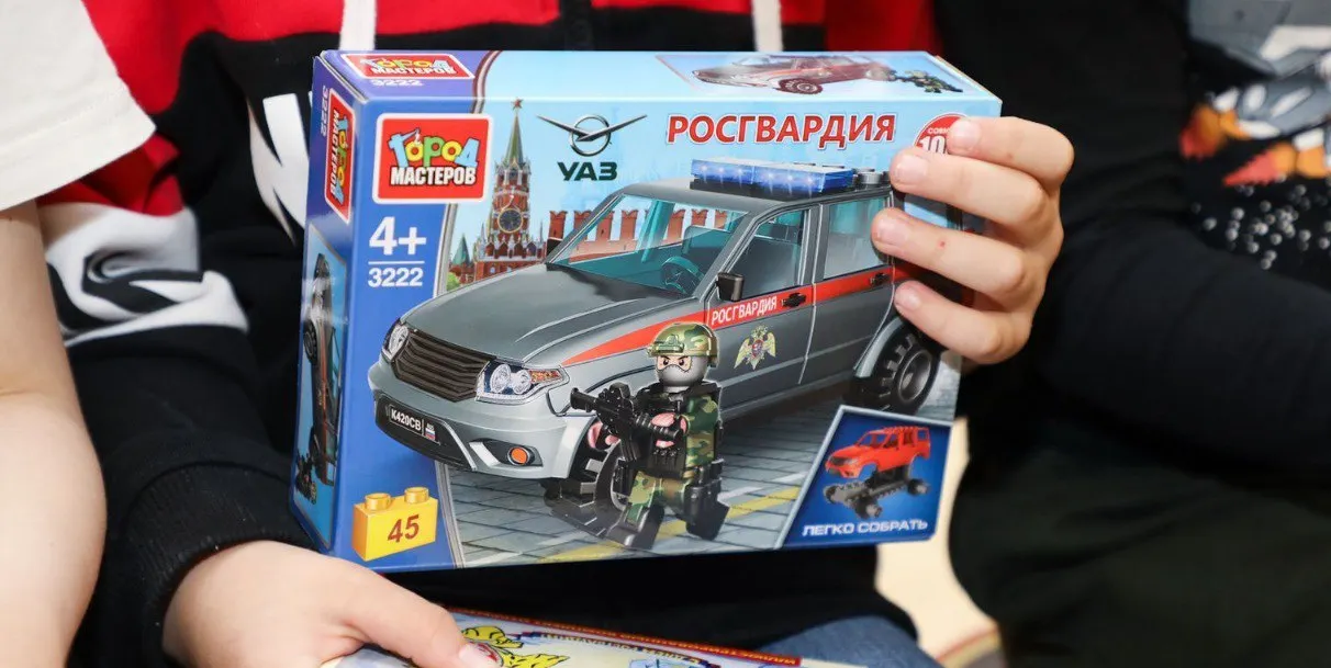 LEGO с Росгвардией – то еще уныние. От серых деталей можно впасть в депрессию