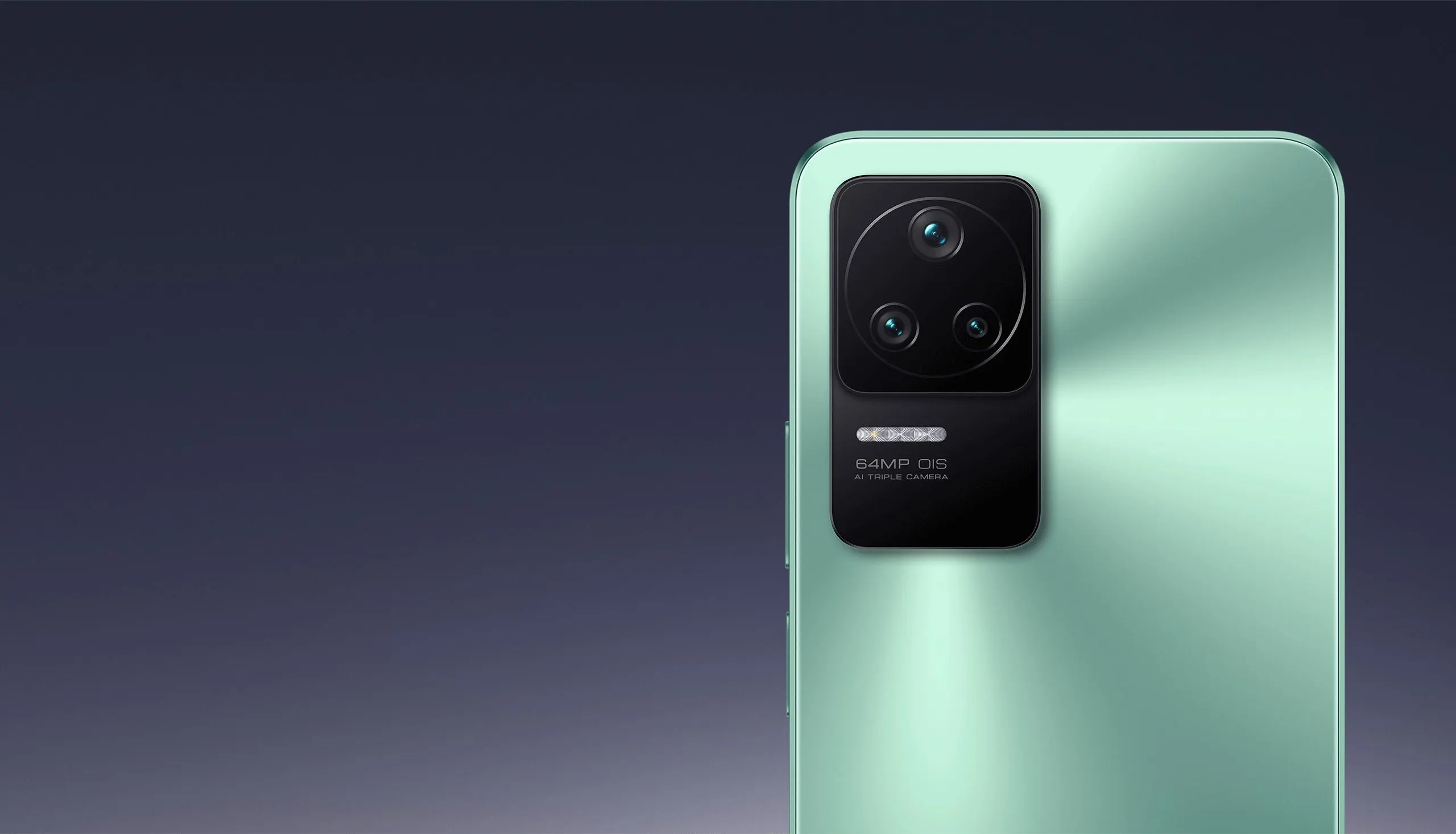 Xiaomi Poco F4 появился в России. Сколько стоит будущий бестселлер?