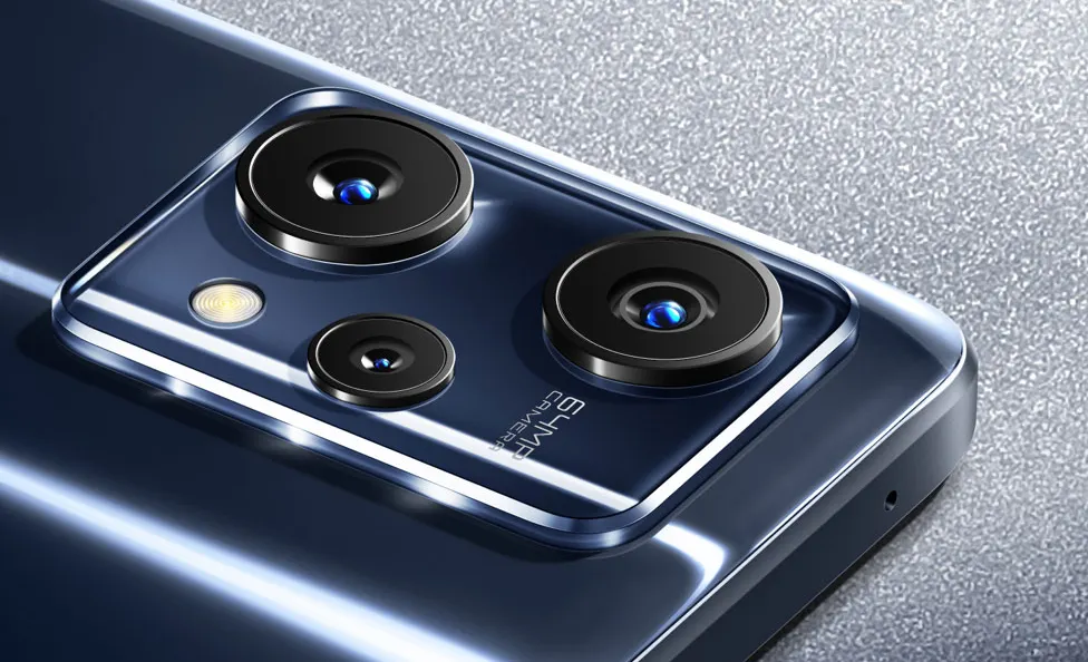 Этот Realme — лучший среднебюджетник бренда. Его можно урвать со скидкой на Маркете