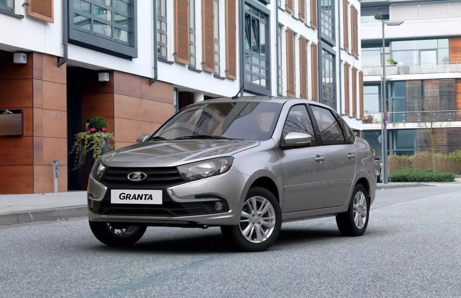 Не только Lada Granta. Какие еще российские машины выйдут без подушек безопасности?