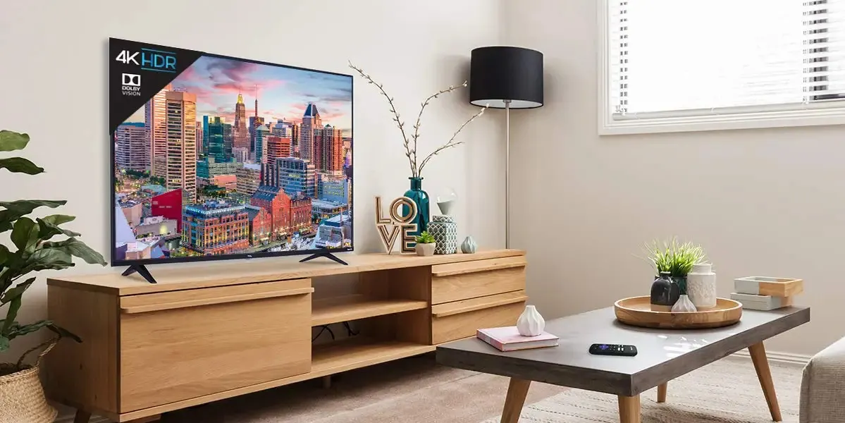 Телевизор TCL с огромной диагональю рухнул в цене на Tmall. Прайс — лучший на рынке