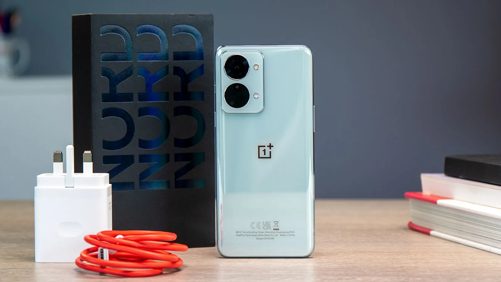 Этот OnePlus — самый доступный камерофон бренда. Он наконец подешевел в России