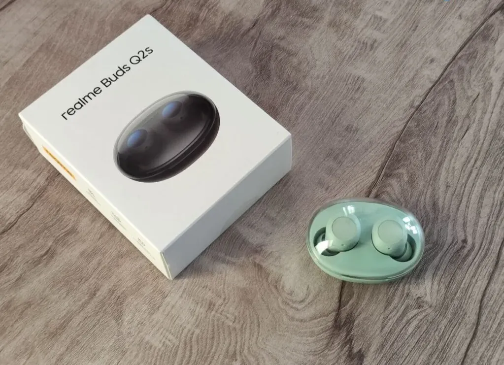 Эти TWS-наушники Realme идеальны для за свои деньги. Они подешевели практически везде