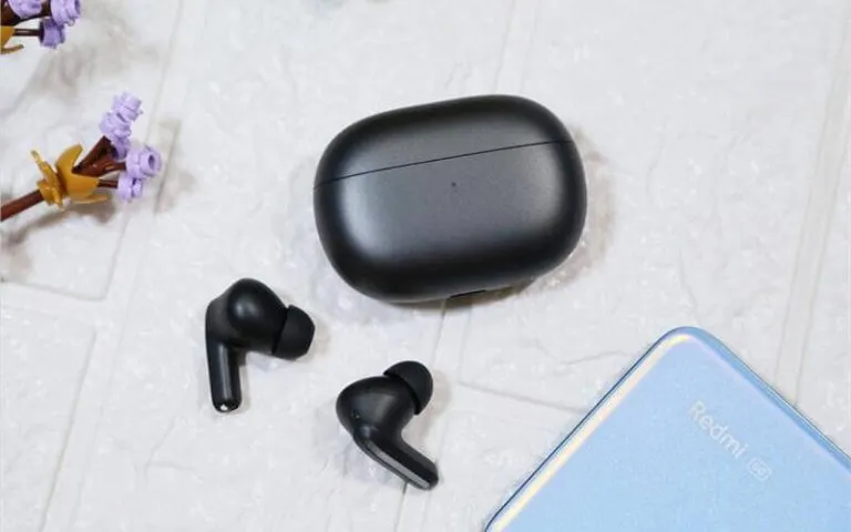 Эти наушники Xiaomi — лучший клон AirPods Pro. Их отдают за копейки