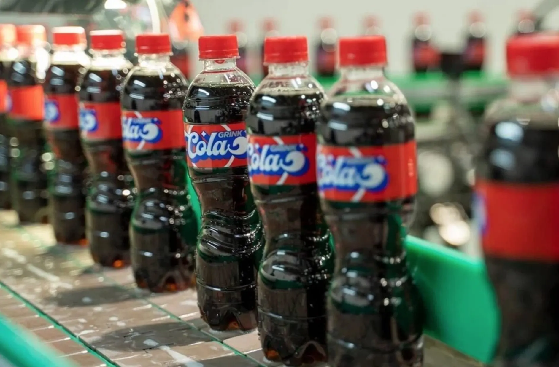 Какие напитки пришли на замену Pepsi, Mirinda и 7Up? В торговых сетях отказываются от новой газировки