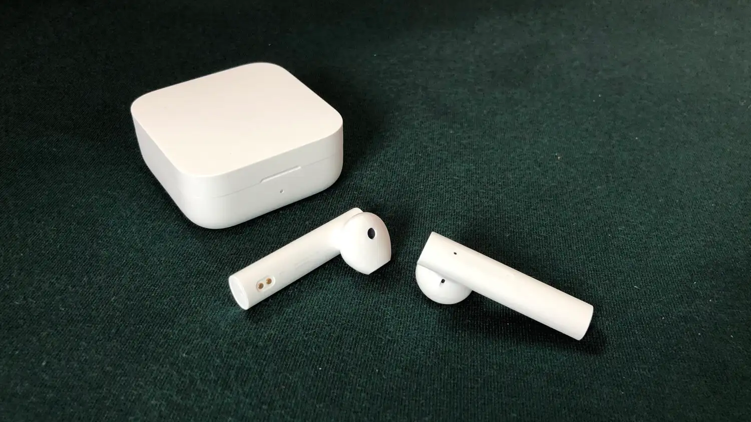 Найден идеальный клон AirPods от Xiaomi. Его можно урвать за гроши