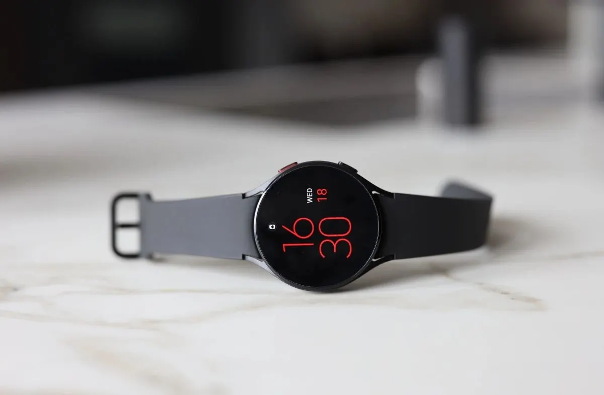 Samsung Galaxy Watch4 пробили психологическую отметку. Часы нужно хватать как можно скорее