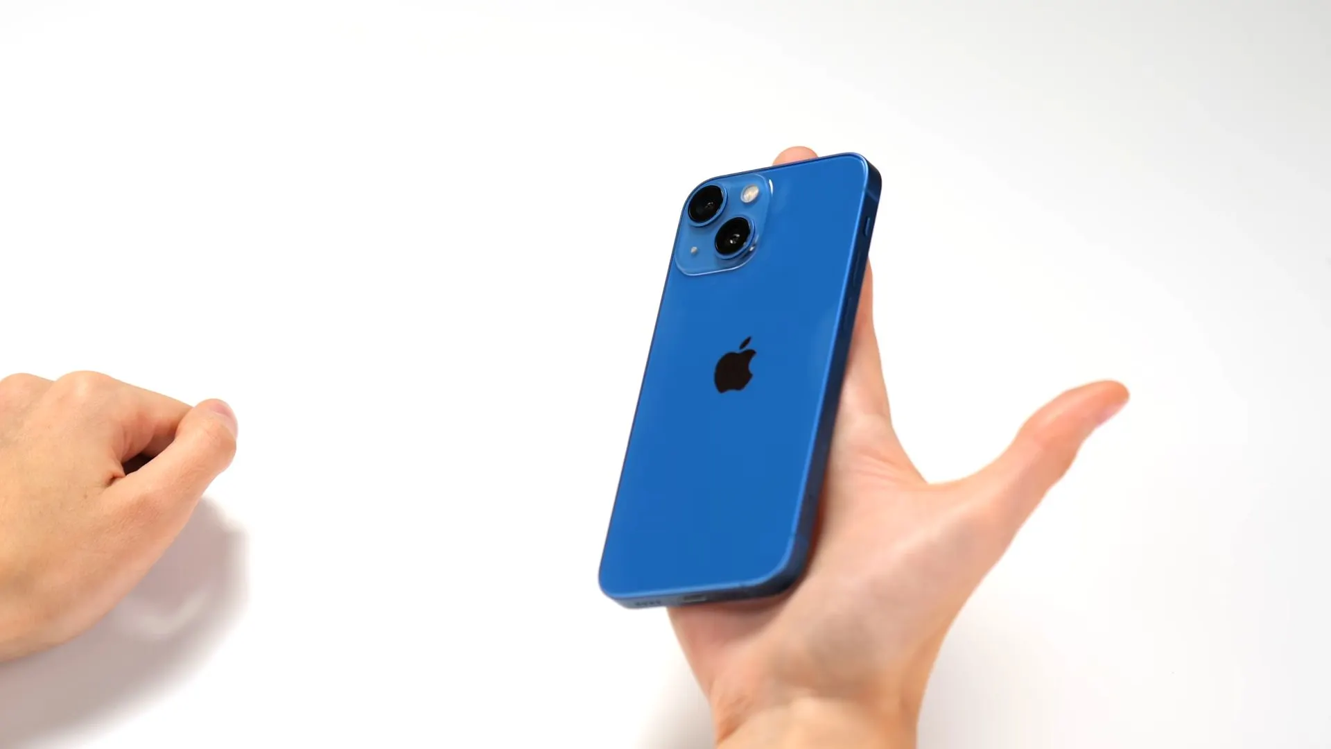 Это самый дешевый iPhone 13 mini на рынке. Не забудьте секретный промокод