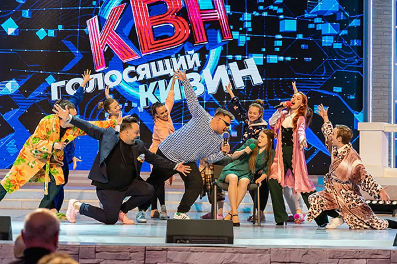КВН скоро вернется в эфир Первого канала. Об этом написал надежный источник