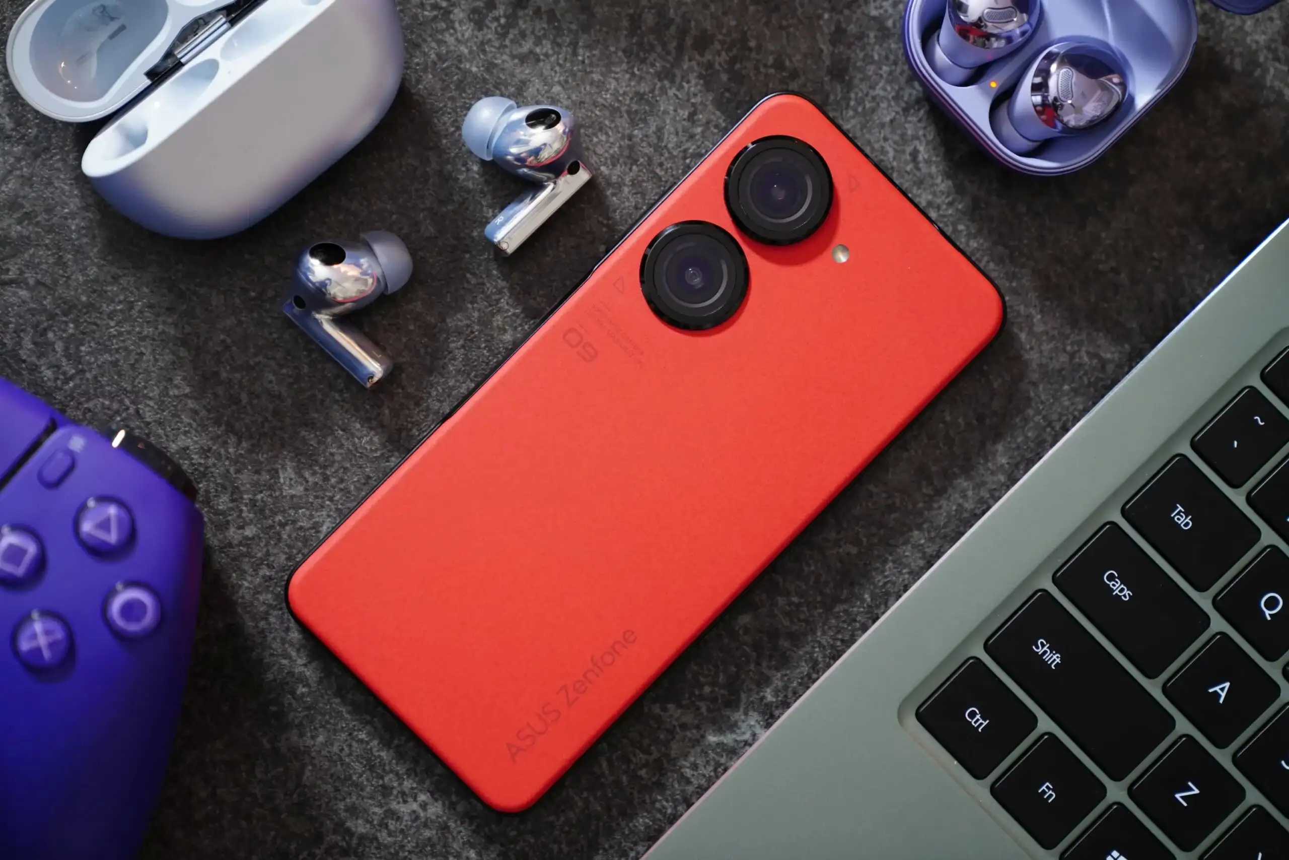 Asus ZenFone 9 впервые доступен со скидкой. Хватаем компактный флагман по отличной цене