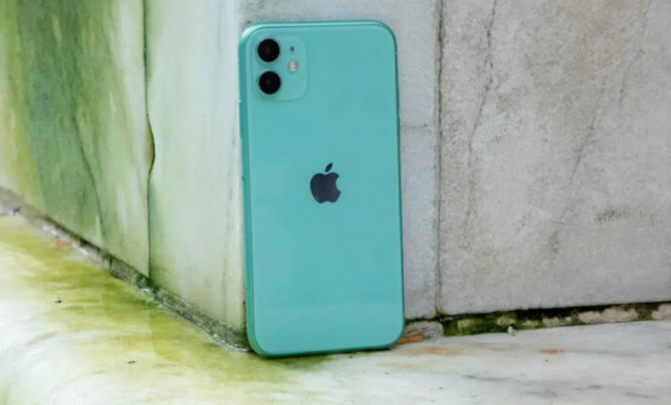 Ценник на iPhone 11 – лучший в истории. Как взять хит на 10 тысяч дешевле?