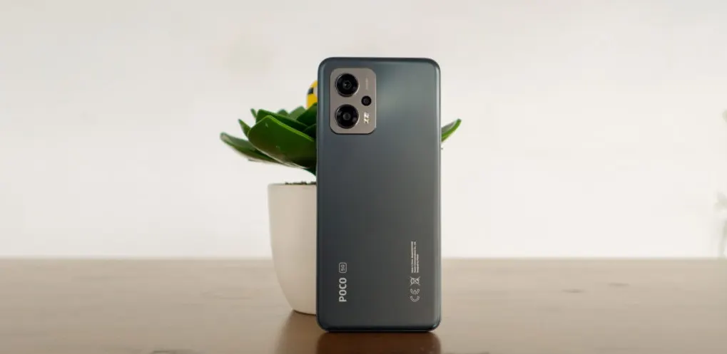Xiaomi Poco X4 GT впервые подешевел в России. Чем хорош этот субфлагман?