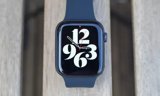 Apple Watch SE окончательно обесценились. Скоро они могут исчезнуть из магазинов