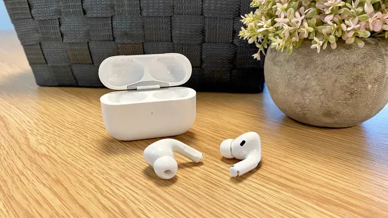 AirPods Pro окончательно обесценились. Срочно хватаем эталонные TWS-наушники