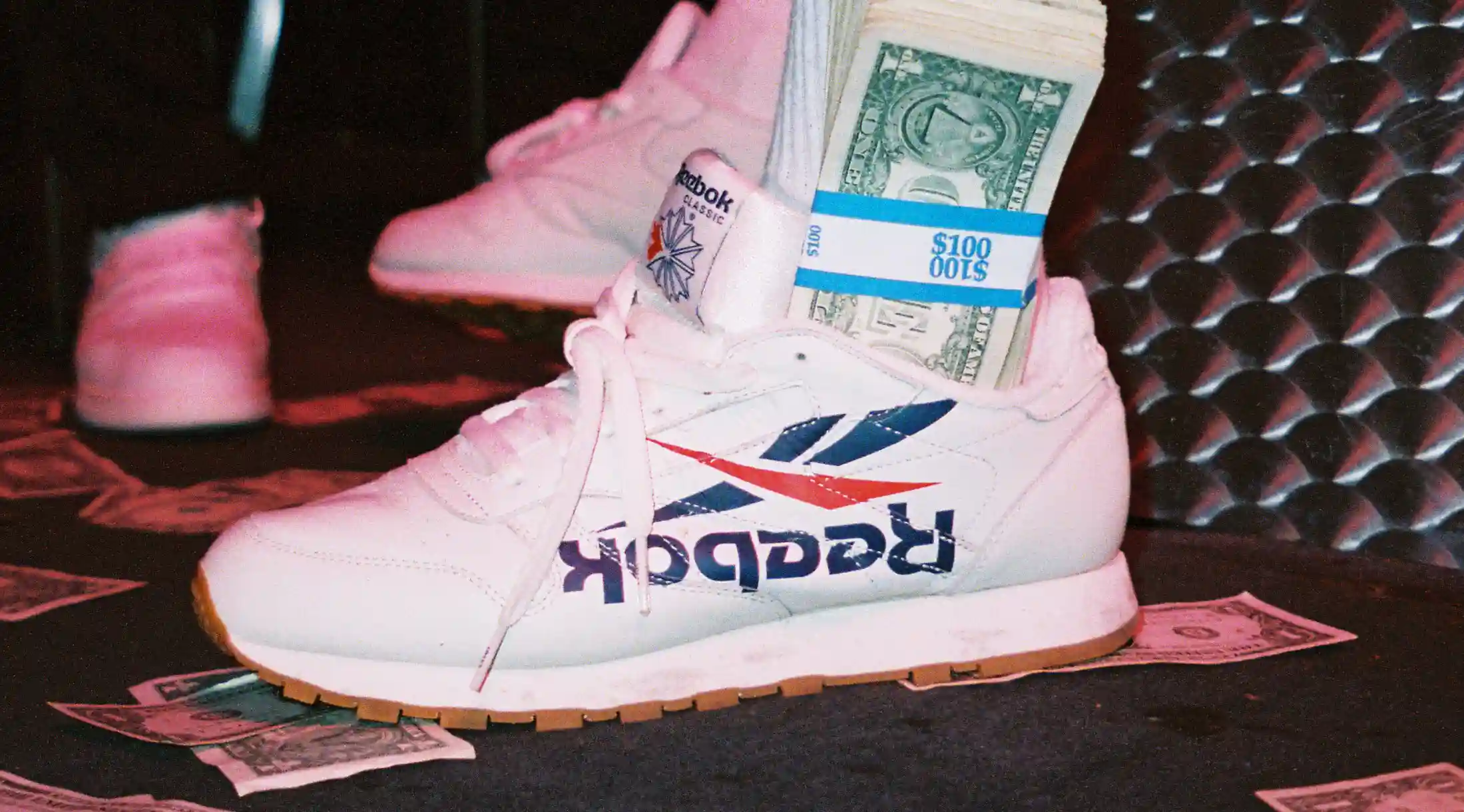 Российские магазины Reebok получили новое название. Имя понравится не всем