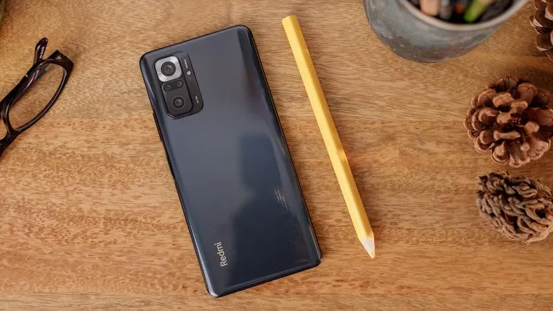 Этот Xiaomi Redmi все еще топ за свои деньги. Его можно приобрести по грошовой цене