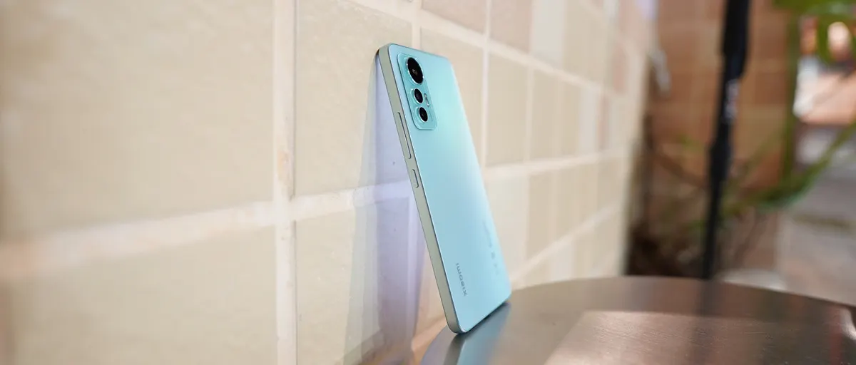 Самый стильный Xiaomi радикально подешевел в России. Это супертонкий субфлагман с дерзким железом