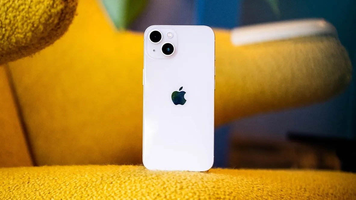Как часто надо менять iPhone? Самые честные сроки