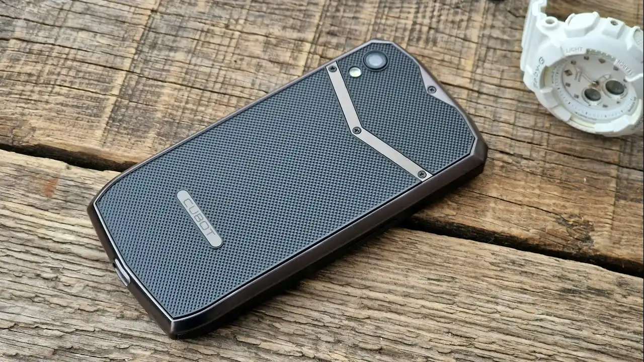 Cubot Pocket 3 – новый крохотный смартфон. Он меньше, чем iPhone 13 mini