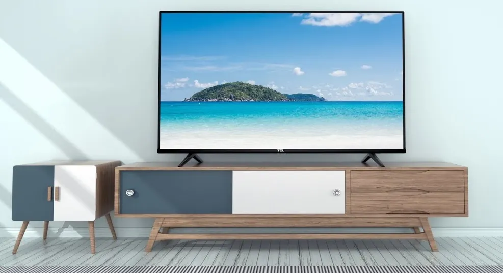 Хитовый телевизор TCL радикально подешевел. Вариант с огромной диагональю и поддержкой 4K