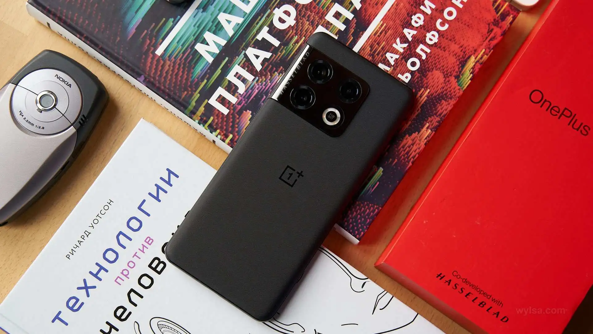OnePlus 10 Pro подешевел на Joom. Это самый продвинутый девайс бренда