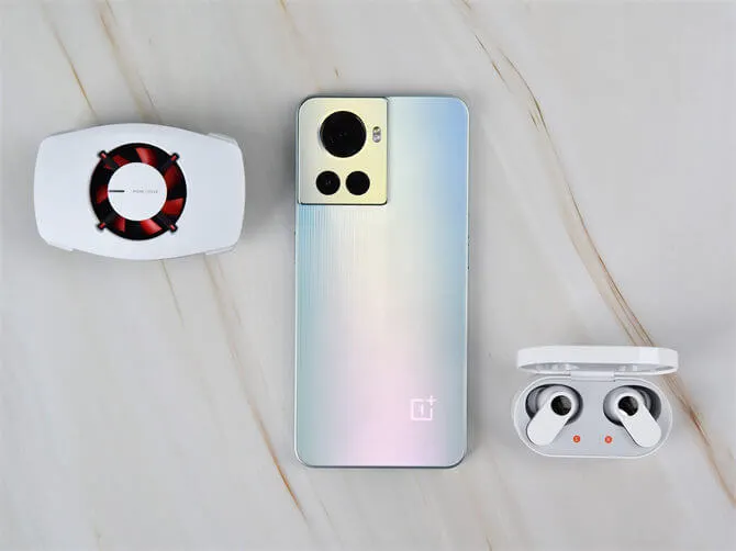 OnePlus Ace жестко обесценился. Это игровой субфлагман со сверхбыстрой зарядкой