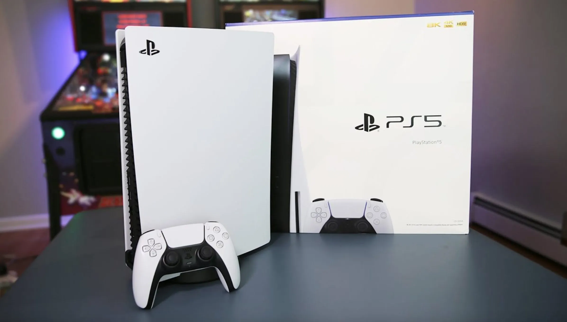 В России возобновили официальные продажи Sony PlayStation 5. Приставки появились в магазинах
