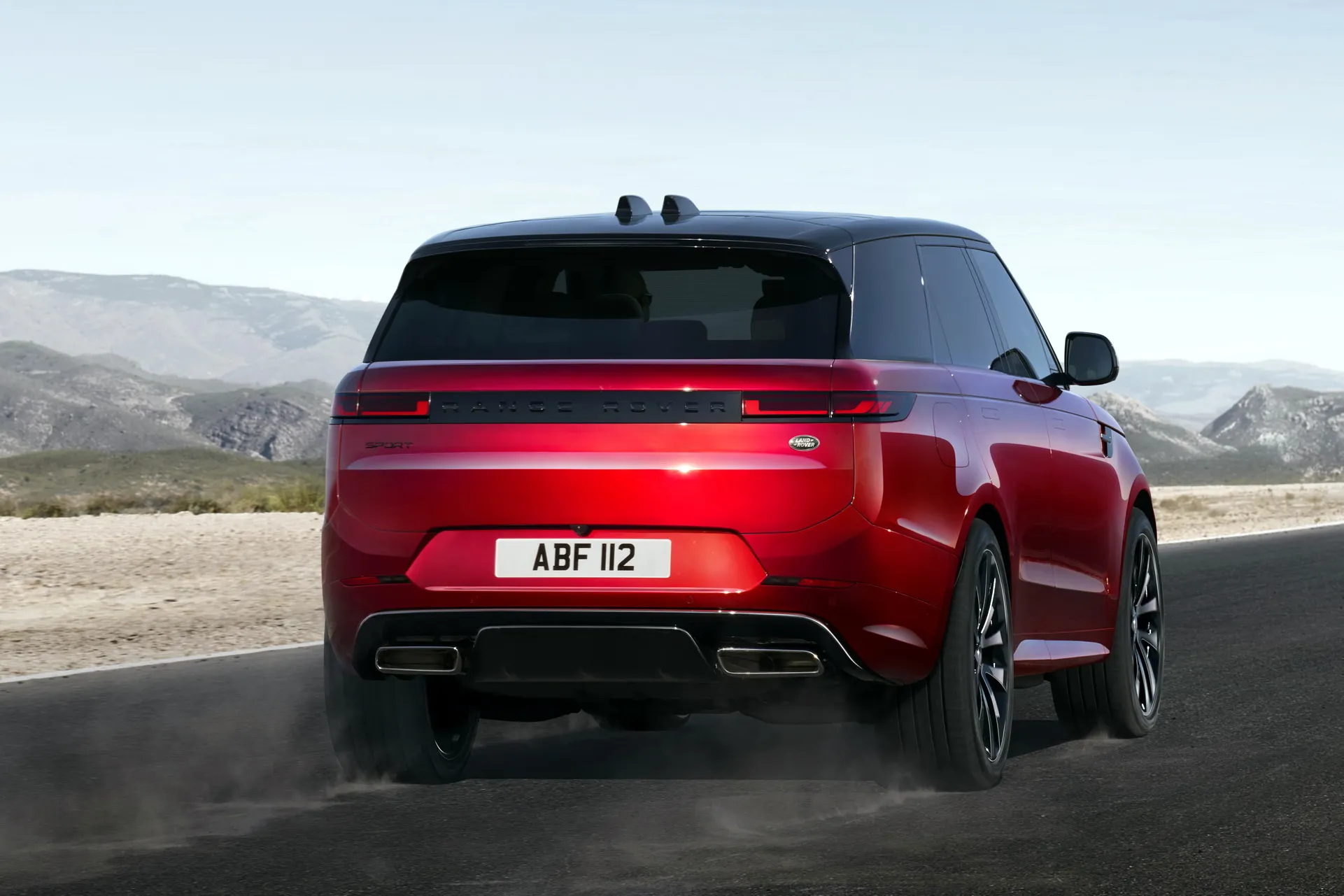 Как выглядит «китайский Range Rover» от Chery? Этот кроссовер приедет в Россию