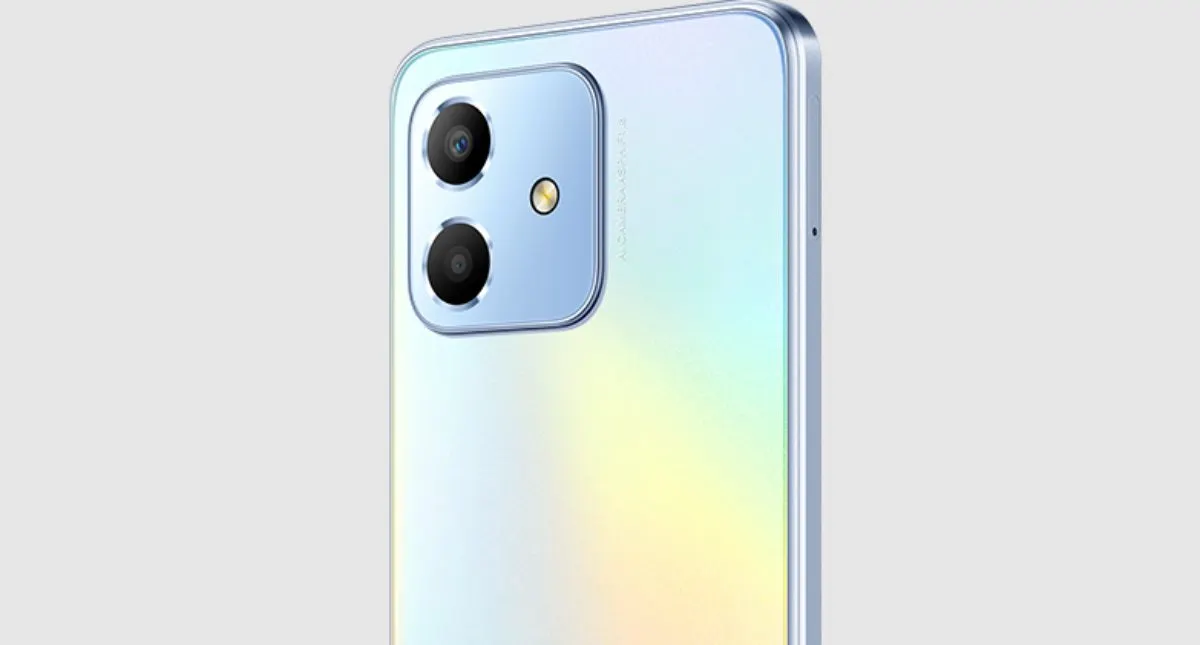 Этот смартфон за 13 тысяч выглядит как iPhone 12, но его ни за что нельзя брать. Что за девайс?