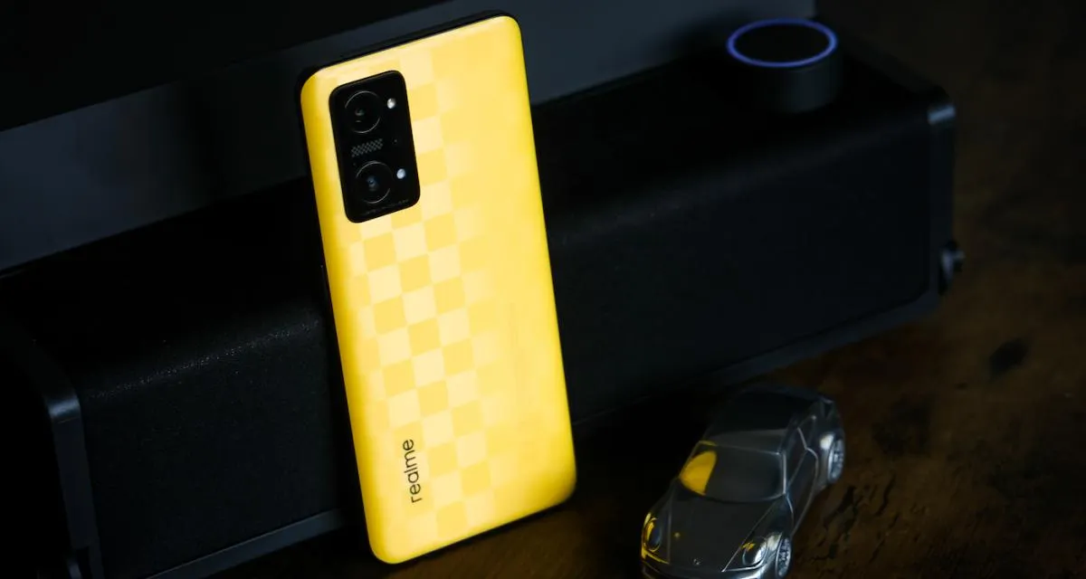Realme GT Neo 3T — лучший девайс бренда. Его еще можно урвать по оптимальной цене