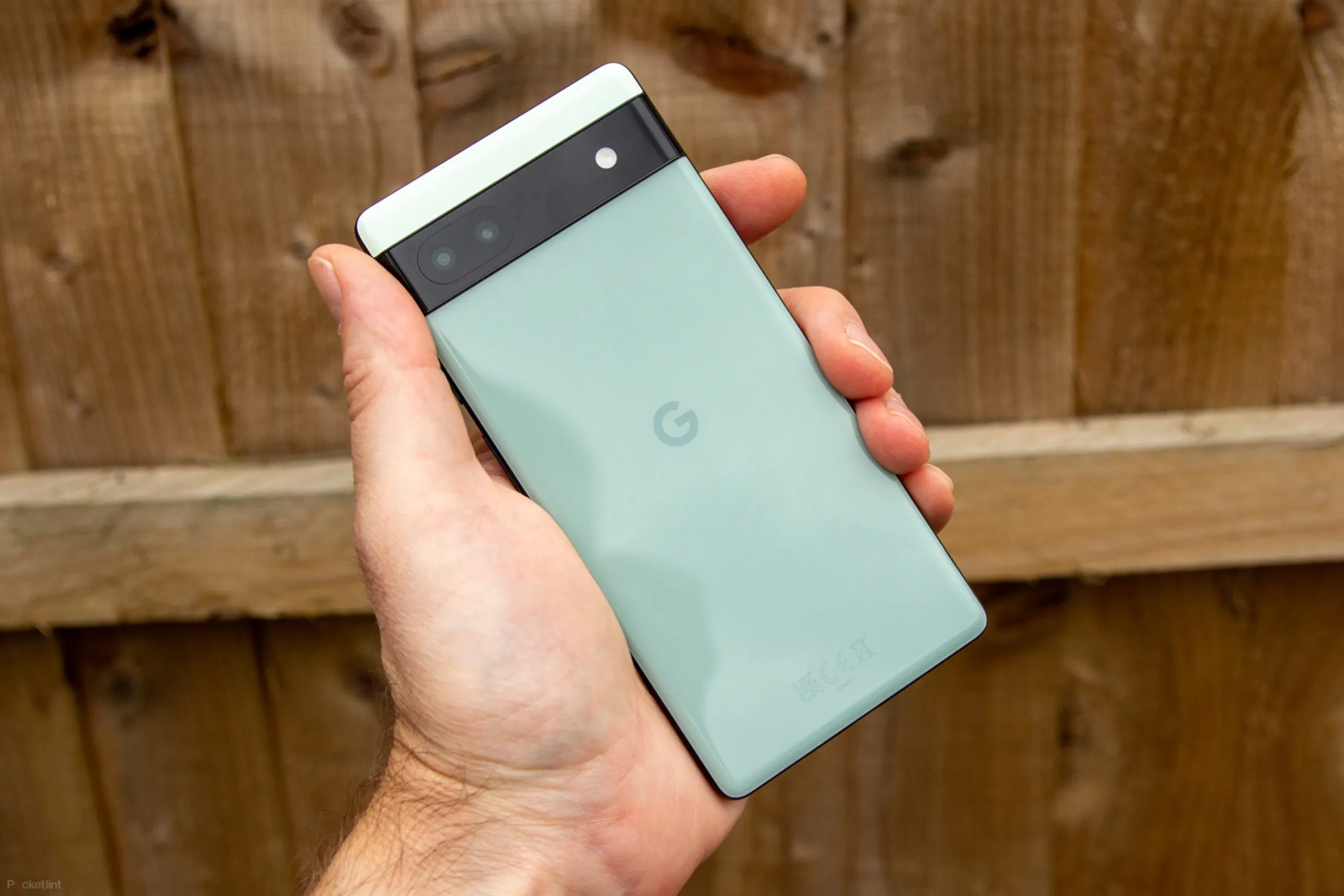 Стоит ли брать Google Pixel 6a в 2023 году? Хит на чистом Android снова подешевел ниже психологической отметки