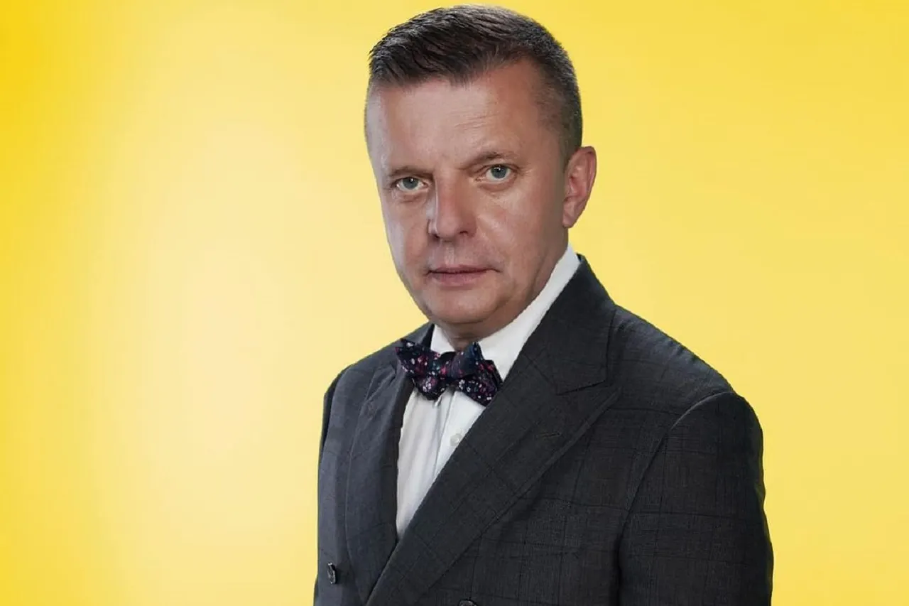 Куда исчез Леонид Парфенов? Журналист уехал из России и готовит «Намедни» про 2022 год