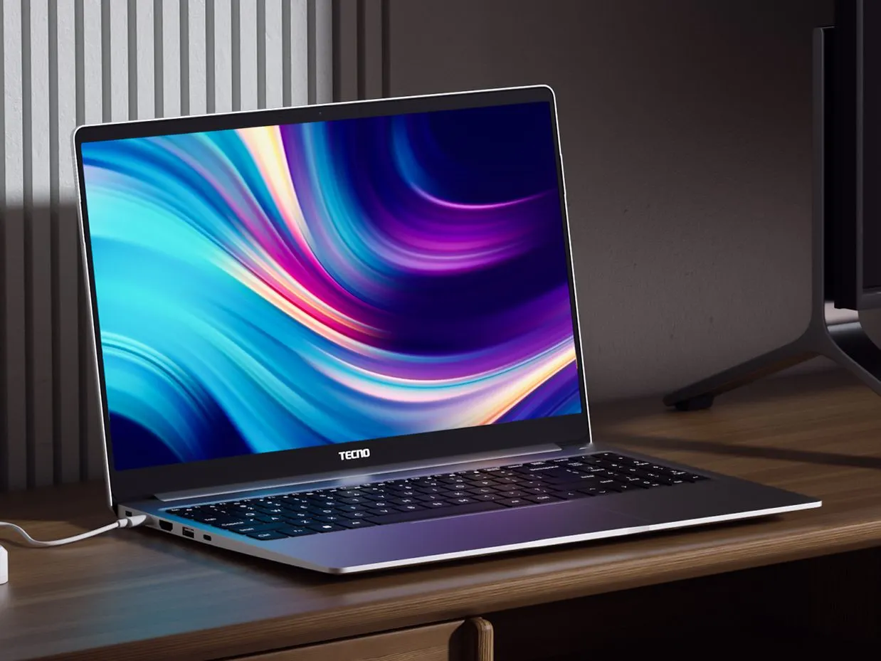 В России появился Tecno Megabook T1. У ноутбука мощная комплектация и жирная батарейка